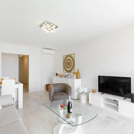 Apartment Royal Palm Yourhosthelper Cannes